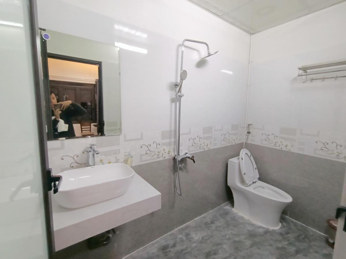 Nhà Nghỉ QUANG TRUNG Đồng Văn Esterno foto