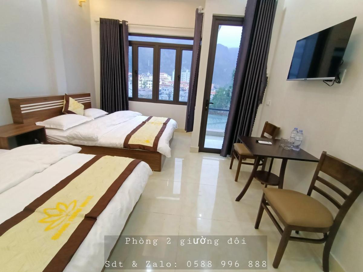 Nhà Nghỉ QUANG TRUNG Đồng Văn Esterno foto