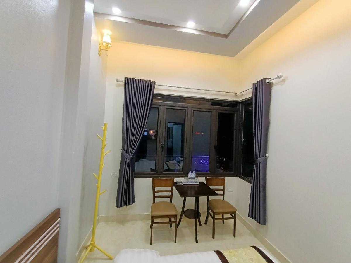 Nhà Nghỉ QUANG TRUNG Đồng Văn Esterno foto