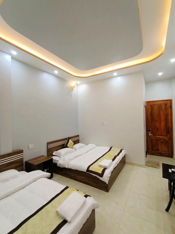 Nhà Nghỉ QUANG TRUNG Đồng Văn Esterno foto