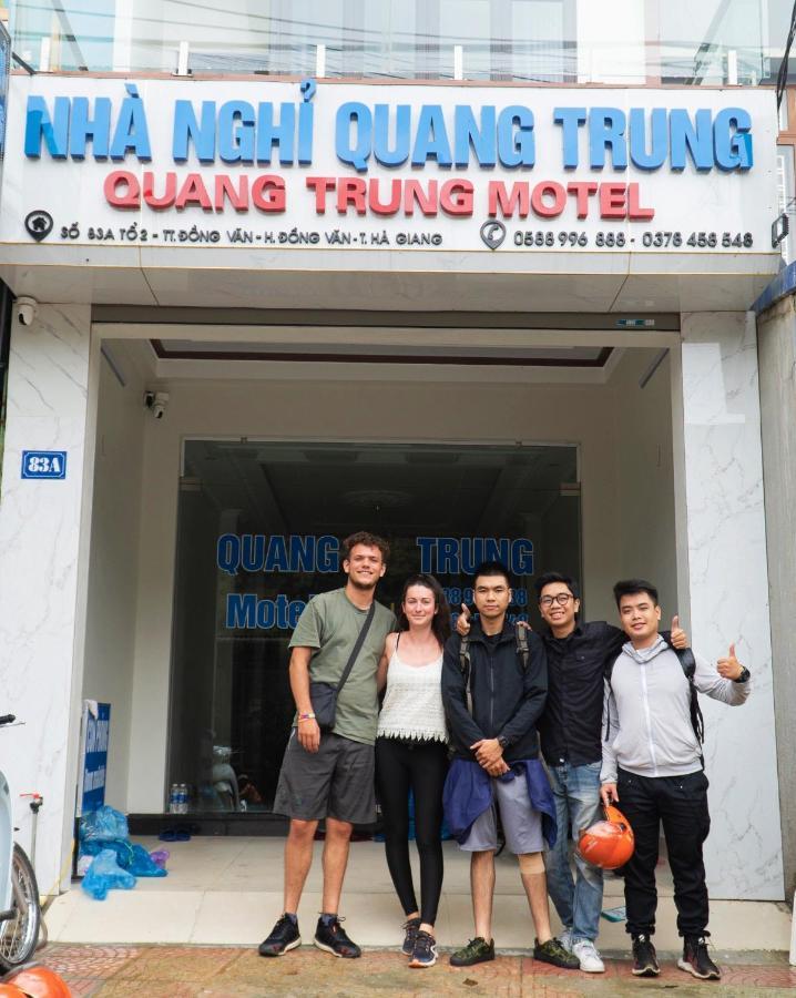Nhà Nghỉ QUANG TRUNG Đồng Văn Esterno foto